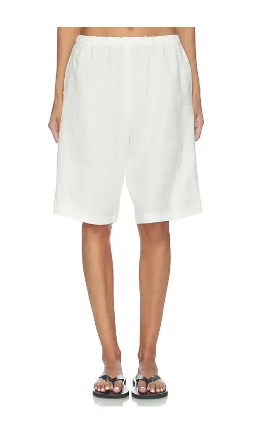 Linen Bermuda Short