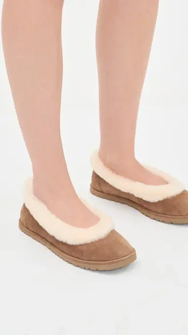 UGG Zora Ballet Flats Chestnut | Thumbnail 3