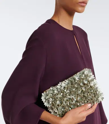 Valentino Garavani Small floral-appliqué leather pouch | Thumbnail 5