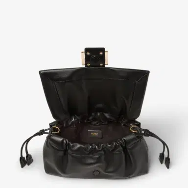 Fendi Baguette Soft Medium | Thumbnail 4 Fendi Baguette Soft Medium | Thumbnail 4