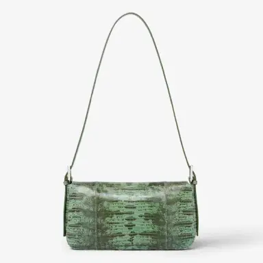 Fendi Since its debut in 1997, it has become a brand icon, now | Thumbnail 6