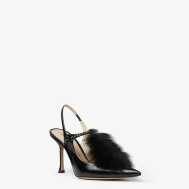Fendi Inspired by the allure of film noir's femmes fatales | Thumbnail 2