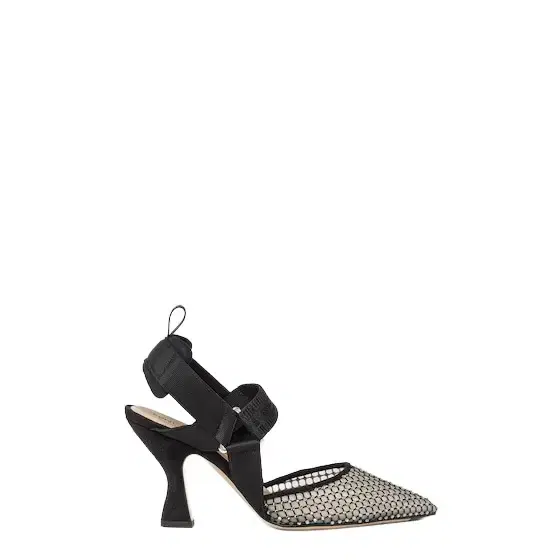 Streamlined and feminine Colibrì slingbacks