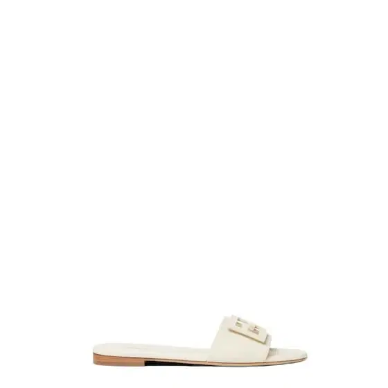Fendi The iconic FF Tube buckle is the understated detail