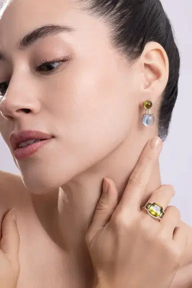 GOSHWARA Peridot Blue Topaz Rock N Roll Earrings | Thumbnail 2 GOSHWARA Peridot Blue Topaz Rock N Roll Earrings | Thumbnail 2