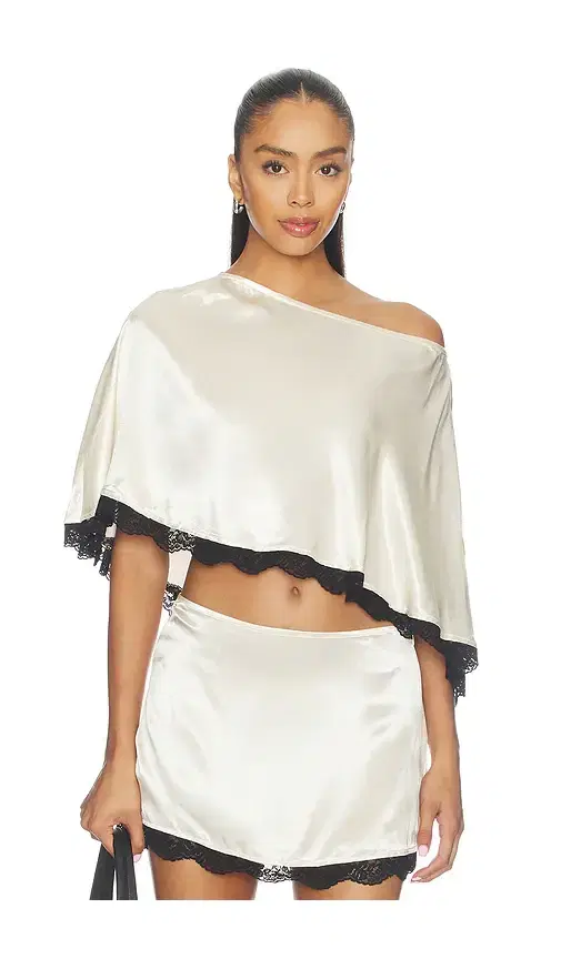 SNDYS Zaley Poncho Top