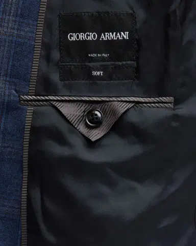 Giorgio Armani Men's Plaid Wool-Cashmere Sport Coat | Thumbnail 7 Giorgio Armani Men's Plaid Wool-Cashmere Sport Coat | Thumbnail 7