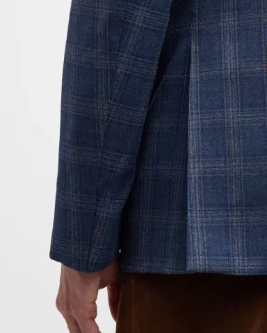 Giorgio Armani Men's Plaid Wool-Cashmere Sport Coat | Thumbnail 9 Giorgio Armani Men's Plaid Wool-Cashmere Sport Coat | Thumbnail 9
