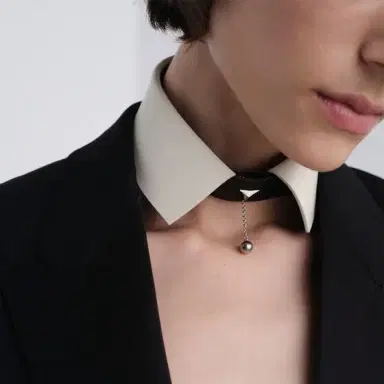 Fendi 5 Sisters Collar | Thumbnail 3