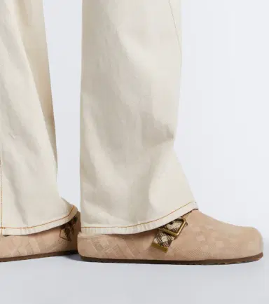 Burberry Urchin shearling-lined suede clogs | Thumbnail 6 Burberry Urchin shearling-lined suede clogs | Thumbnail 6
