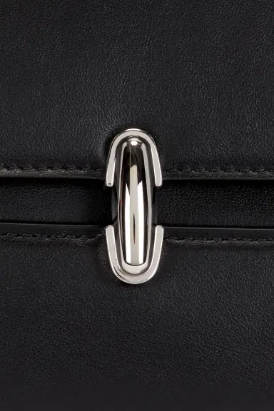 Savette Trapeze Shoulder Bag | Thumbnail 7