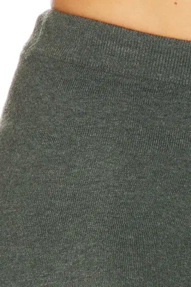 Fear of God Essentials Running Short | Thumbnail 6