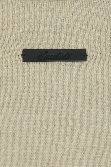 Fear of God Essentials Slim Long Sleeve Top | Thumbnail 5 Fear of God Essentials Slim Long Sleeve Top | Thumbnail 5