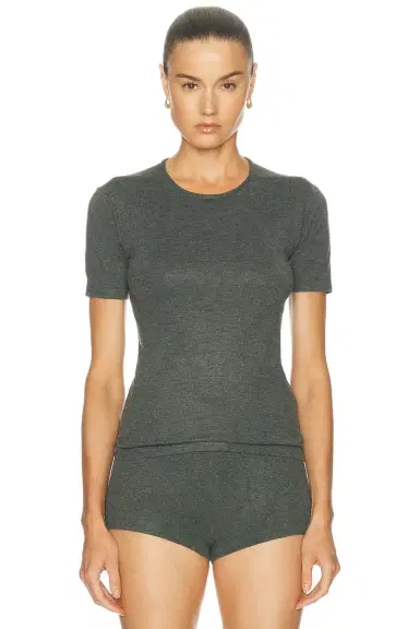 Fear of God Essentials Slim Classic Tee | Thumbnail 1