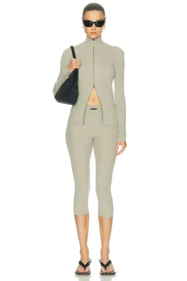 Fear of God ESSENTIALS Rib Knit Capri Pant | Thumbnail 6