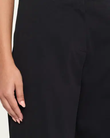 The Row Galileo Pleated Cotton-Silk Barrel-Leg Pants | Thumbnail 5 The Row Galileo Pleated Cotton-Silk Barrel-Leg Pants | Thumbnail 5