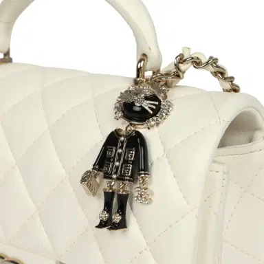 Chanel Chanel Mini Rectangular Flap Bag with Top Handle White Lambskin Light Gold Hardware | Thumbnail 8 Chanel Chanel Mini Rectangular Flap Bag with Top Handle White Lambskin Light Gold Hardware | Thumbnail 8