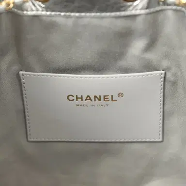 Chanel Chanel Small 25 Hobo Bag Silver Metallic Calfskin Gold Hardware | Thumbnail 9
