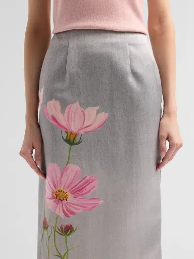 Oscar de la Renta Women's Cosmos Floral Satin Pencil Skirt | Thumbnail 5 Oscar de la Renta Women's Cosmos Floral Satin Pencil Skirt | Thumbnail 5