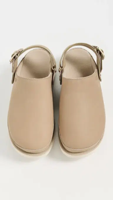 UGG Goldenstar Villa Clogs | Thumbnail 5
