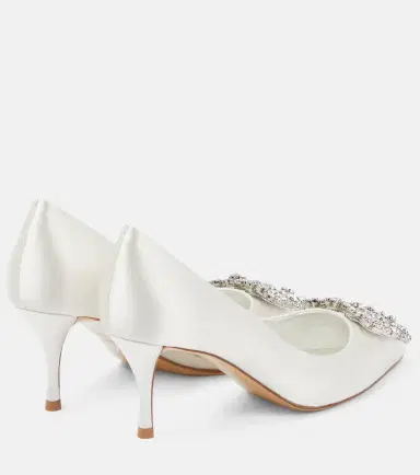 Roger Vivier Flower Strass embellished satin pumps | Thumbnail 3