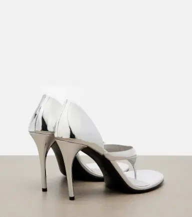 Alaïa Alaïa Infradito mirrored leather thong sandals | Thumbnail 4
