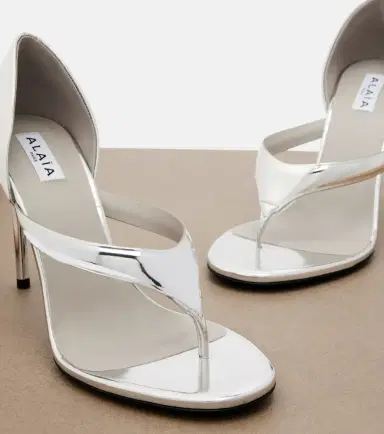 Alaïa Alaïa Infradito mirrored leather thong sandals | Thumbnail 5