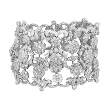 DIANA M. JEWELS Diana M. Jewels 18K White Gold Diamond Flower Bracelet by The Solist | Thumbnail 1