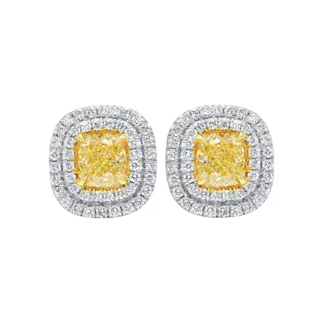 DIANA M. JEWELS Diana M. Jewels 18K Yellow Gold Diamond Stud Earrings by The Solist