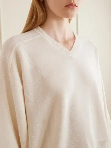 Loulou de Saison Anzor Cashmere Sweater | Thumbnail 5 Loulou de Saison Anzor Cashmere Sweater | Thumbnail 5