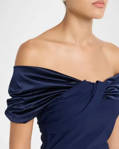Chiara Boni La Petite Robe Vezia Twisted Off-The-Shoulder Column Gown | Thumbnail 5 Chiara Boni La Petite Robe Vezia Twisted Off-The-Shoulder Column Gown | Thumbnail 5