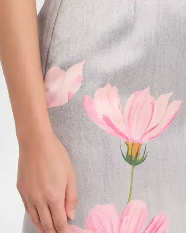 Oscar de la Renta Cosmos Flower-Print Satin Midi Skirt | Thumbnail 5