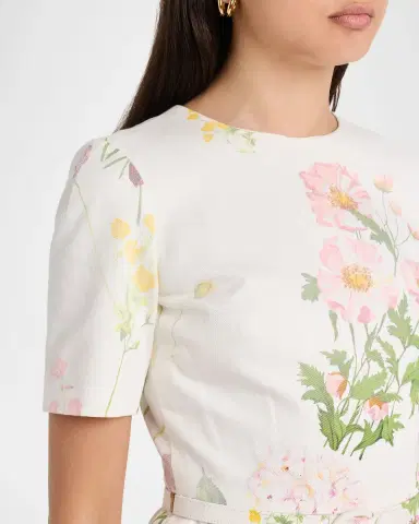 Oscar de la Renta Faded Botanical Short-Sleeve Midi Dress With Belt | Thumbnail 5
