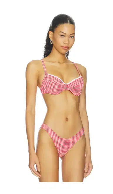 Kulani Kinis Scallop Crochet Underwire Bra Bikini Top | Thumbnail 2