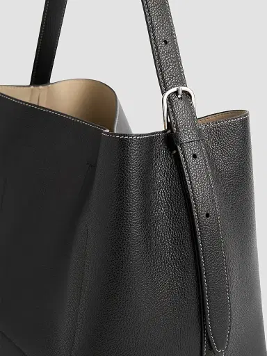 TOTEME Women's Medium Belted Grain Leather Tote - Black | Thumbnail 3