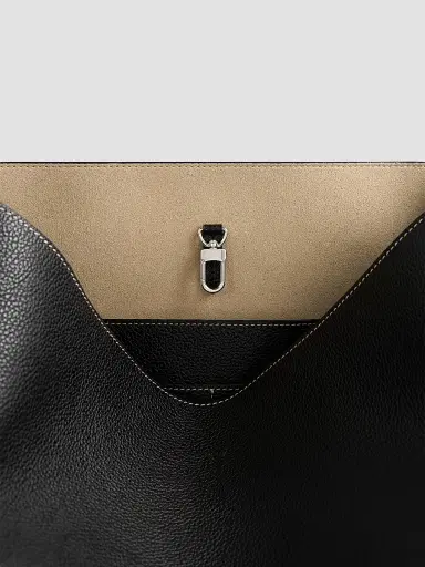 TOTEME Women's Medium Belted Grain Leather Tote - Black | Thumbnail 4