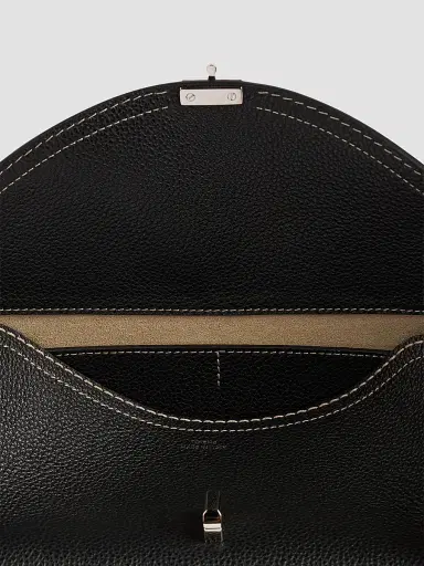 TOTEME Women's T-Lock Grain Leather Shoulder Bag | Thumbnail 4 TOTEME Women's T-Lock Grain Leather Shoulder Bag | Thumbnail 4