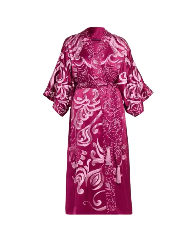 Natori Nouveau Couture Embroidered Robe