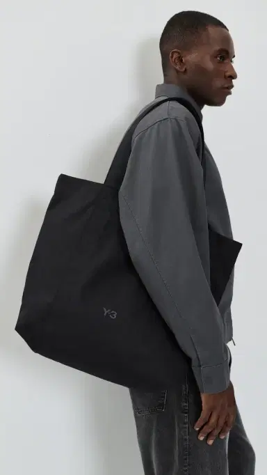 Y-3 Black Tote Black One Size | Thumbnail 3