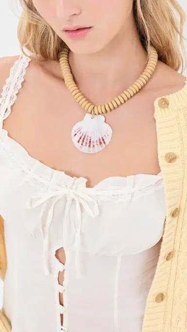 Logan Tay Carolina Yellow Shell Necklace Yellow One Size | Thumbnail 3