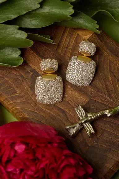 ARUNASHI Diamond Square Earrings | Thumbnail 5
