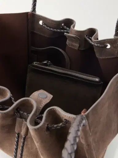 Proenza Schouler Large Ruched Leather-trimmed Suede Tote | Thumbnail 6 Proenza Schouler Large Ruched Leather-trimmed Suede Tote | Thumbnail 6