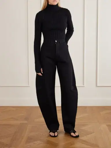 Alaïa Neo Vienne Perforated Suede Flats | Thumbnail 4