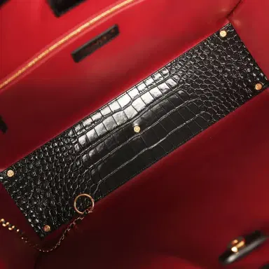 Chanel Chanel Large Cerf Shopping Bag Black Croc Embossed Calfskin Gold Hardware | Thumbnail 7