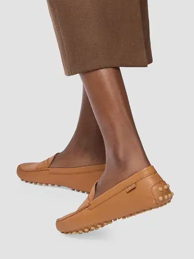 Tod's Women's Gommino Leather Loafers - Kenia Scuro | Thumbnail 2