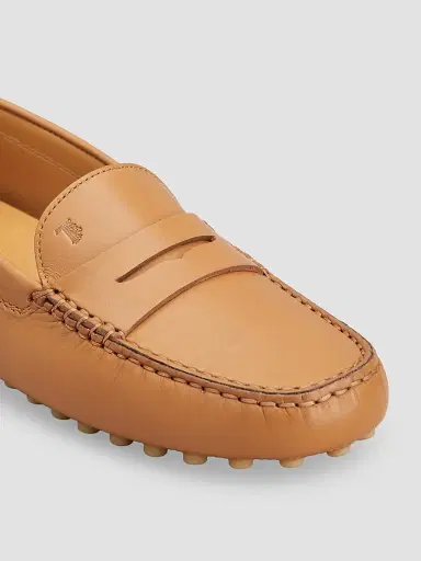 Tod's Women's Gommino Leather Loafers - Kenia Scuro | Thumbnail 5