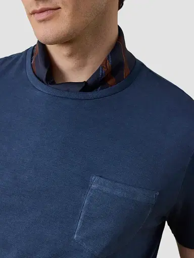 Ralph Lauren Purple Label Men's Garment-Dyed Cotton Pocket T-Shirt | Thumbnail 4 Ralph Lauren Purple Label Men's Garment-Dyed Cotton Pocket T-Shirt | Thumbnail 4
