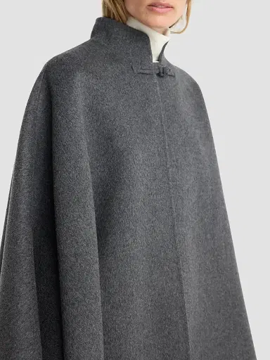 RÓHE Women's Double-Faced Wool-Cashmere Poncho - Dark Grey | Thumbnail 4 RÓHE Women's Double-Faced Wool-Cashmere Poncho - Dark Grey | Thumbnail 4