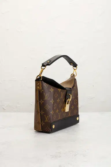 FWRD Renew Louis Vuitton Monogram Reverse Bento Box EW Shoulder Bag | Thumbnail 4