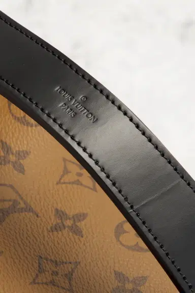 FWRD Renew Louis Vuitton Monogram Reverse Bento Box EW Shoulder Bag | Thumbnail 8